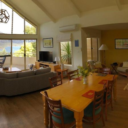 Freycinet Beach House Coles Bay Exterior photo