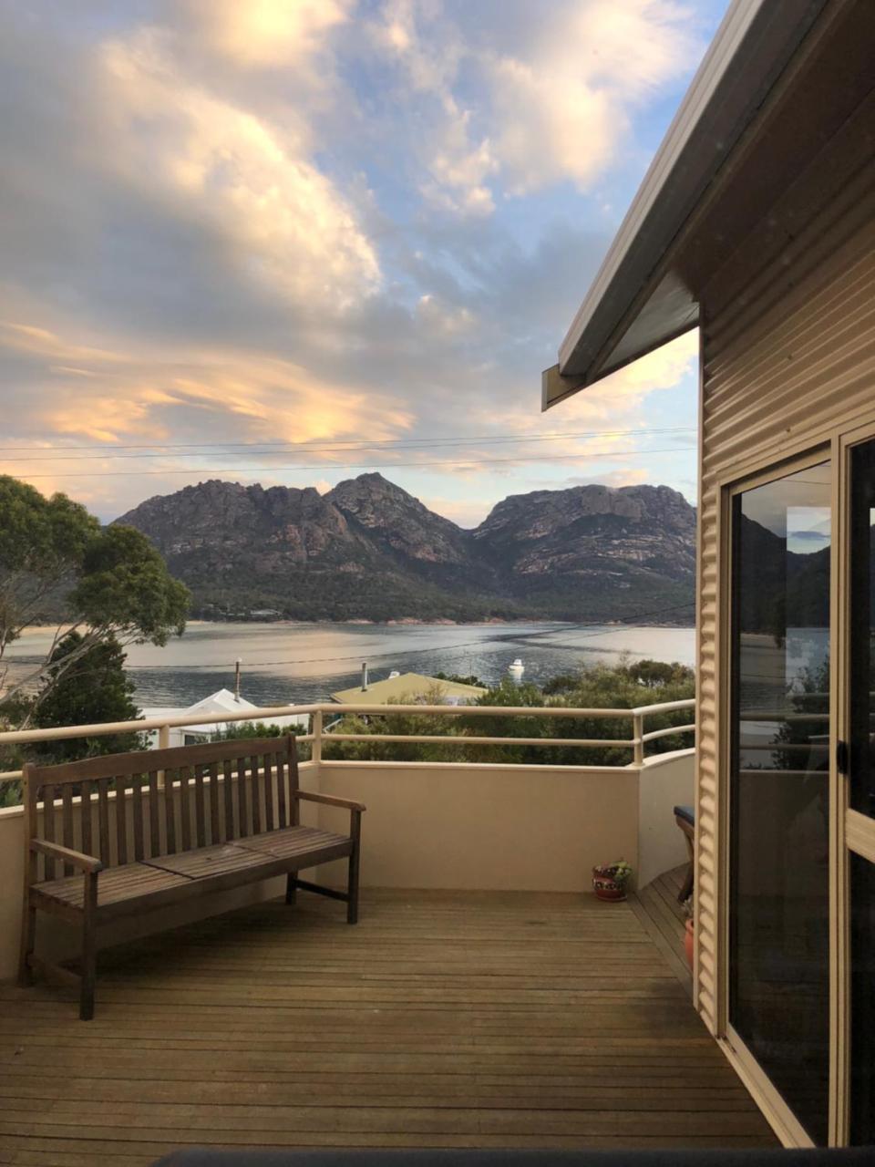 Freycinet Beach House Coles Bay Exterior photo